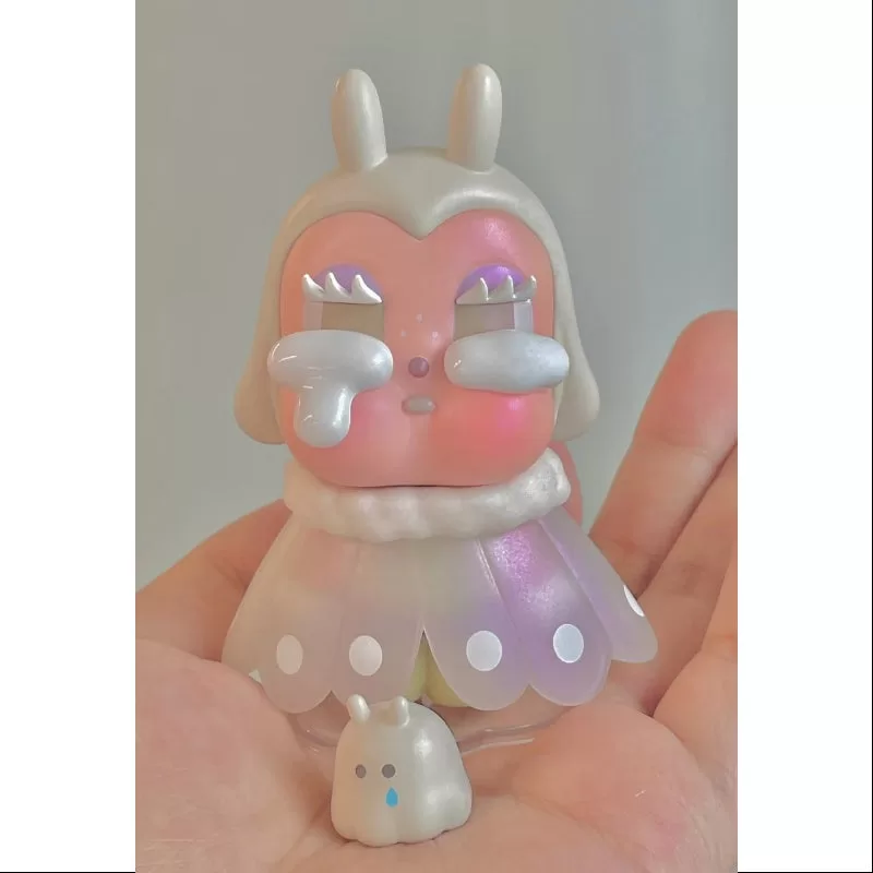 Crybaby Monster’s Tears Series Super Secret Moth Queen(1/144)