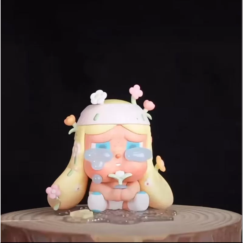 Crybaby Pop Mart Hand in Hand Series Falling for the Bloom Crybaby