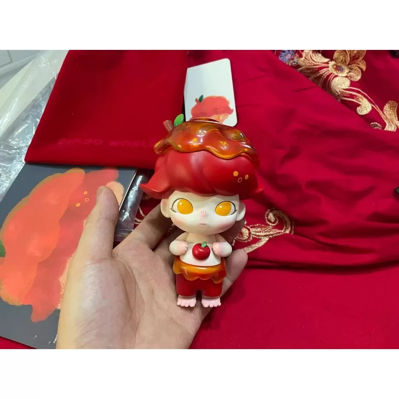 DIMOO Christmas Eve Apple Limited Figure