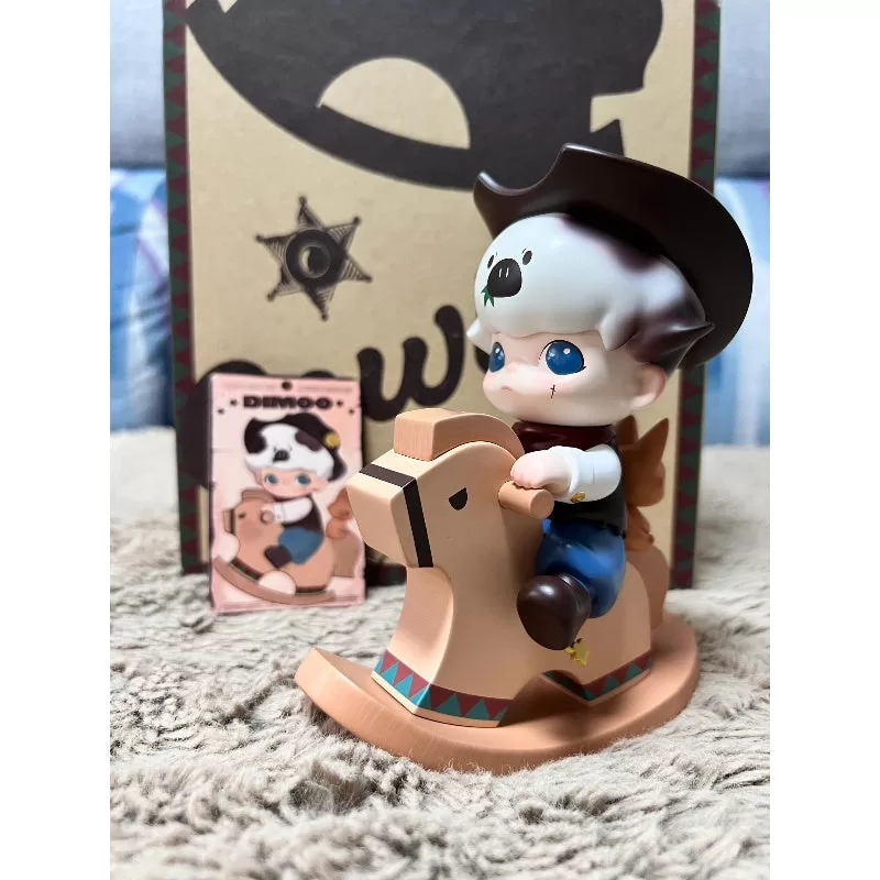 DIMOO Cowboy Sway Sway Limited Figure