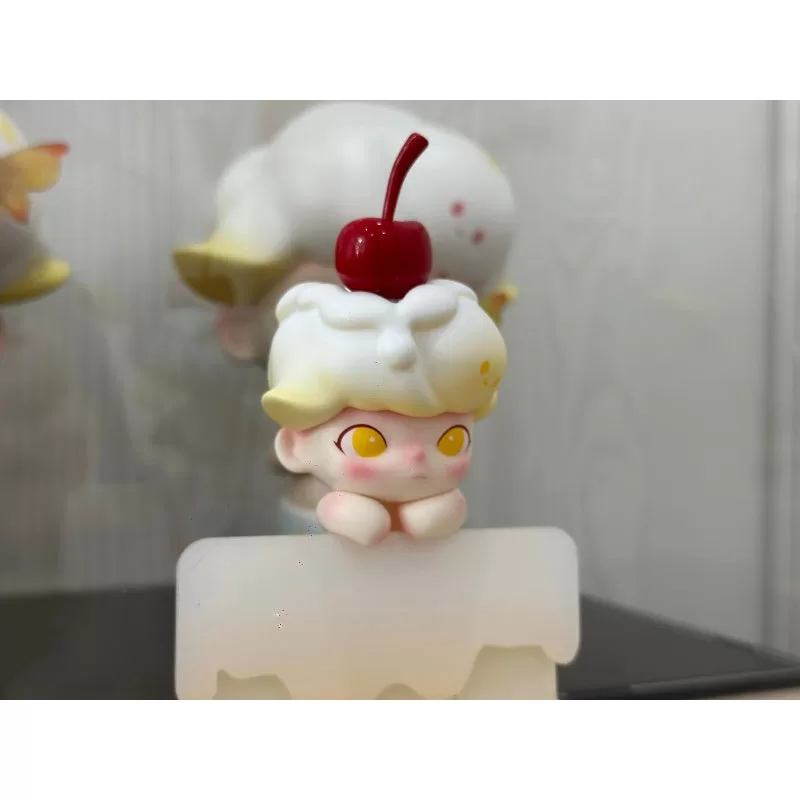 DIMOO Cream Squares Limited Figure DIMOO Cream Squares Limited Figure
