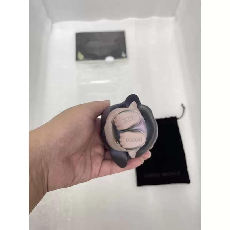 DIMOO Dark Dream Limited Figure DIMOO Dark Dream Limited Figure