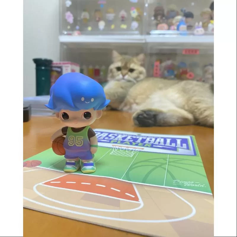 DIMOO WORLD Basketball Player Limited edition