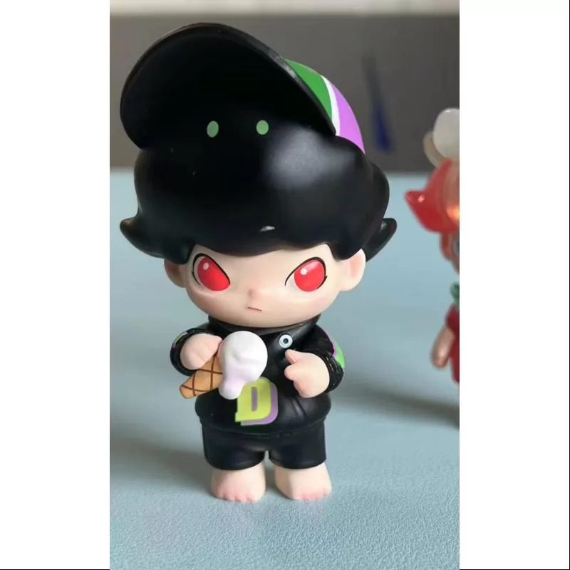 DIMOO WORLD Rapper Mini Figure Limited edition DIMOO WORLD Rapper Mini Figure Limited edition