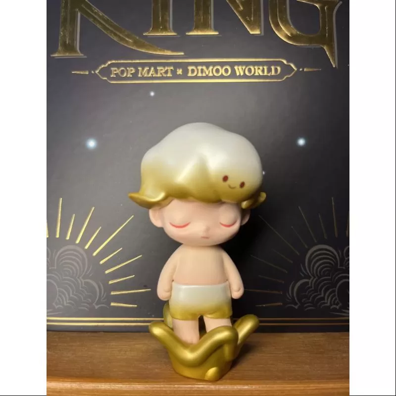 DIMOO WORLD Uncrowned King Mini Figure Limited edition DIMOO WORLD Uncrowned King Mini Figure Limited edition