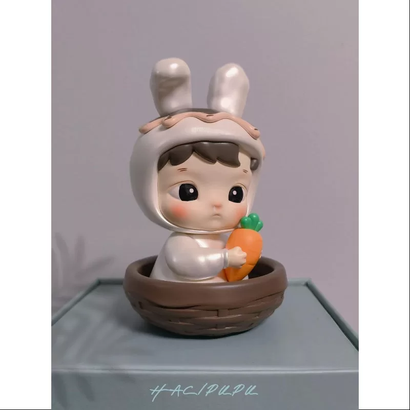 Hacipupu Little Rabbit Figurine Art Toy 2022 Limited
