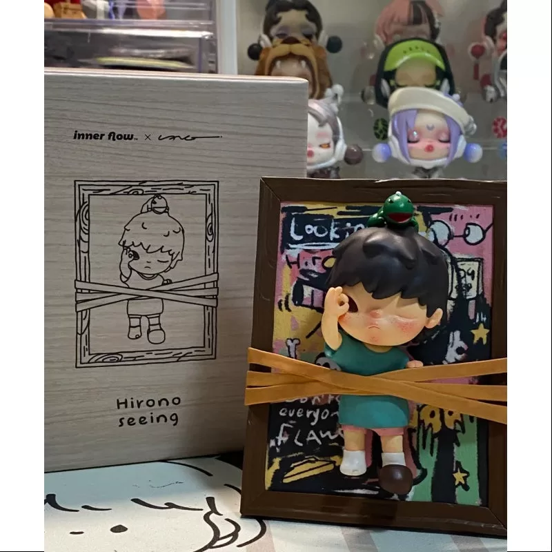 Hirono Seeing Art Toy Figurine 2023 LIMITED Hirono Seeing Art Toy Figurine 2023 LIMITED