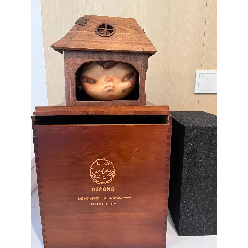 Hirono Shelter Large ver. Art Sculpture 2021 LIMITED Hirono Shelter Large ver. Art Sculpture 2021 LIMITED