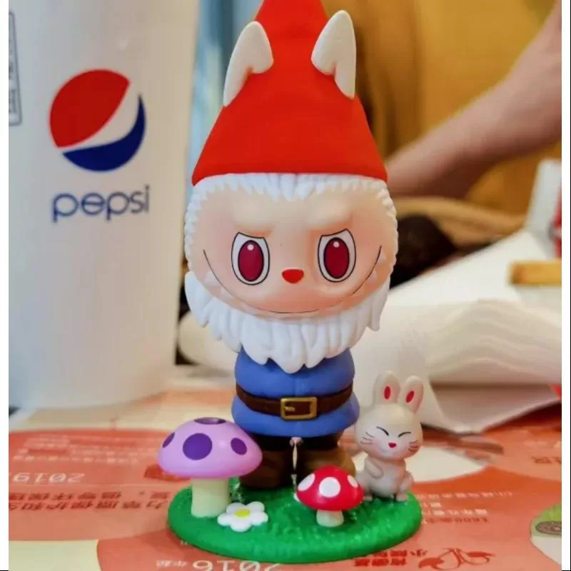 Labubu THE MONSTERS Gardener Dwarf FIGURE LIMITED