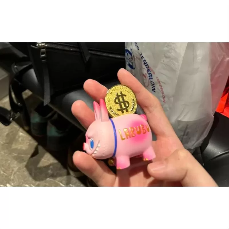 Labubu THE MONSTERS PIGGY BANK FIGURE LIMITED Labubu THE MONSTERS PIGGY BANK FIGURE LIMITED