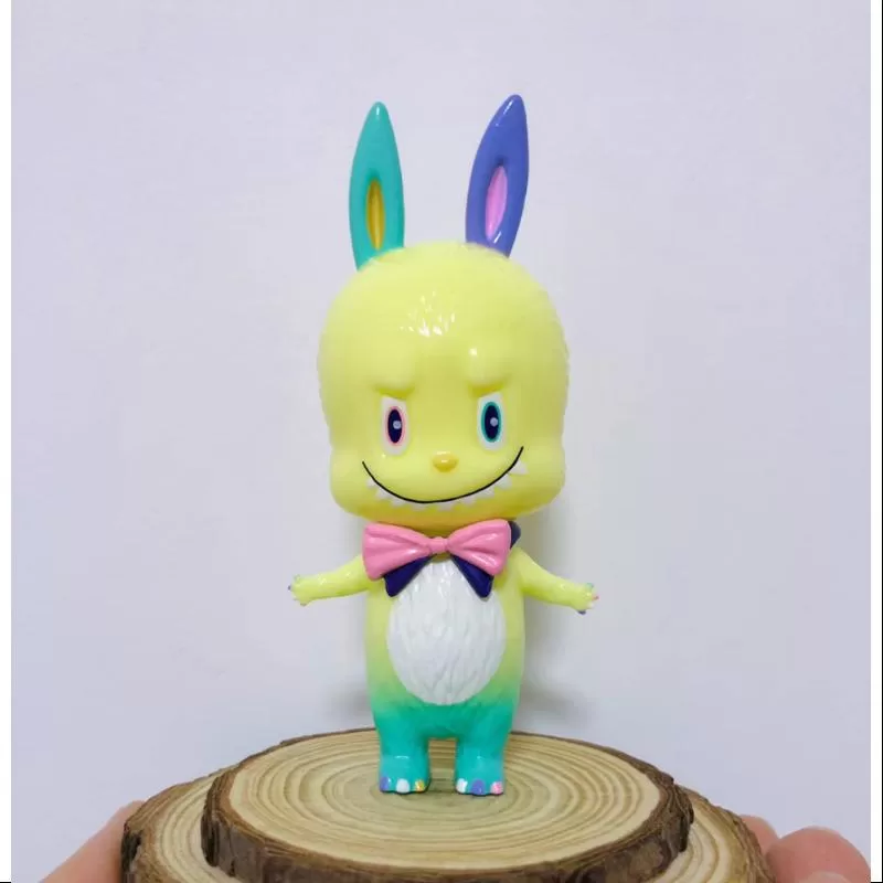 Labubu The Monsters Mini Labubu Cope LIMITED