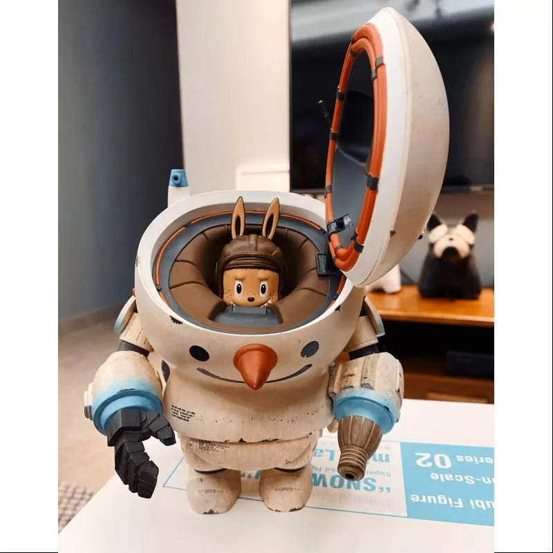 Labubu The Monsters Snowman With Mini Labubu Pilot Ver.2.0 LIMITED