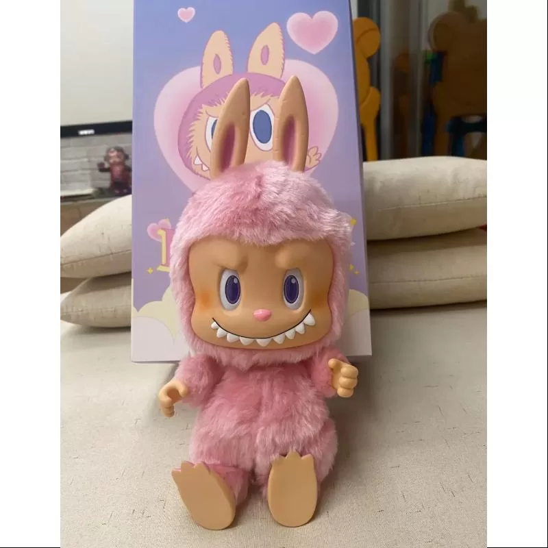 Labubu The Monsters Swaver Tin Pink Vinyl Plush Doll LIMITED