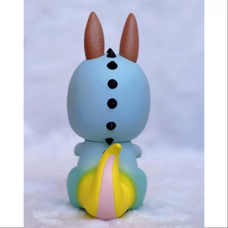 Labubu The Monsters X Cosmic Girl Dino Star Labubu Tokyo 2019 LIMITED Labubu The Monsters X Cosmic Girl Dino Star Labubu Tokyo 2019 LIMITED