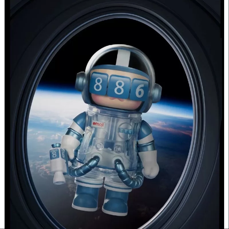 MEGA SPACE MOLLY 100% X emoji Series 886