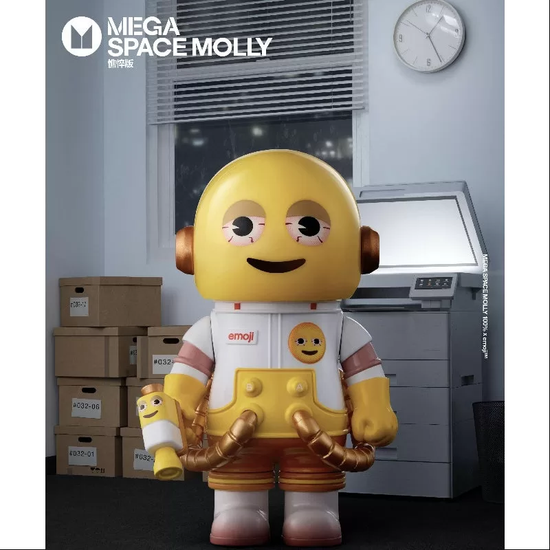 MEGA SPACE MOLLY 100% X emoji Series WORN OUT