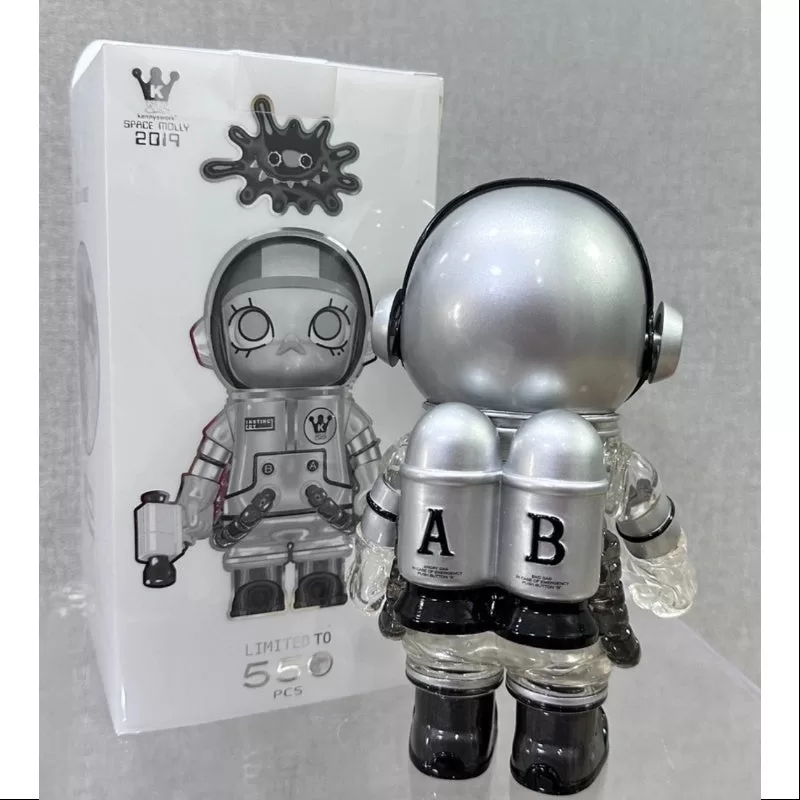 MEGA SPACE MOLLY 200% Close Encounters Of The Erosion Monster 2019 Limited Edition