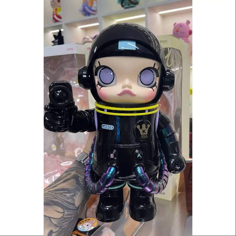 MEGA SPACE MOLLY 400% Erebus 2025 Limited Edition