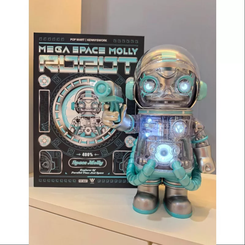 MEGA SPACE MOLLY 400% Robot 2025 Limited Edition