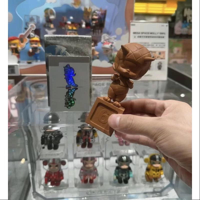 MOLLY Anniversary Statues Classical Retro Series 1 Dino MOLLY(Wooden ver.)