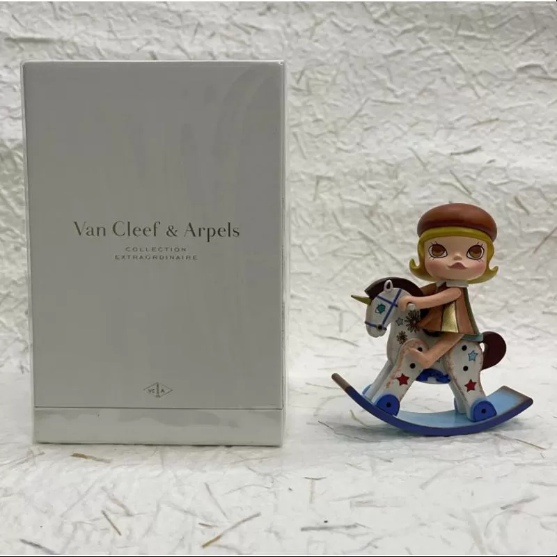 MOLLY Anniversary Statues Classical Retro Series 1 MOLLY u0026 Unicorn(Wooden ver.)