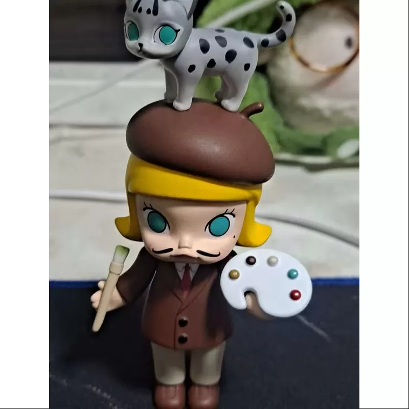 MOLLY Auction Series Molly DaDa Brown