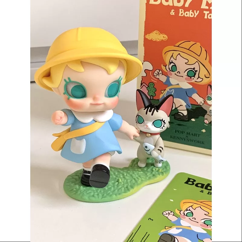 MOLLY Baby Molly u0026 Baby Tabby Series Together to the Kindergarten