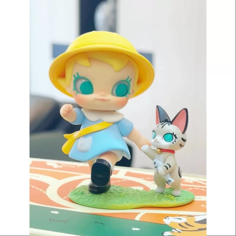 MOLLY Baby Molly u0026 Baby Tabby Series Together to the Kindergarten