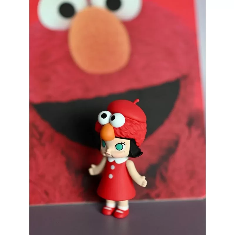 MOLLY Elmo Figurine 2020 Limited Edition MOLLY Elmo Figurine 2020 Limited Edition