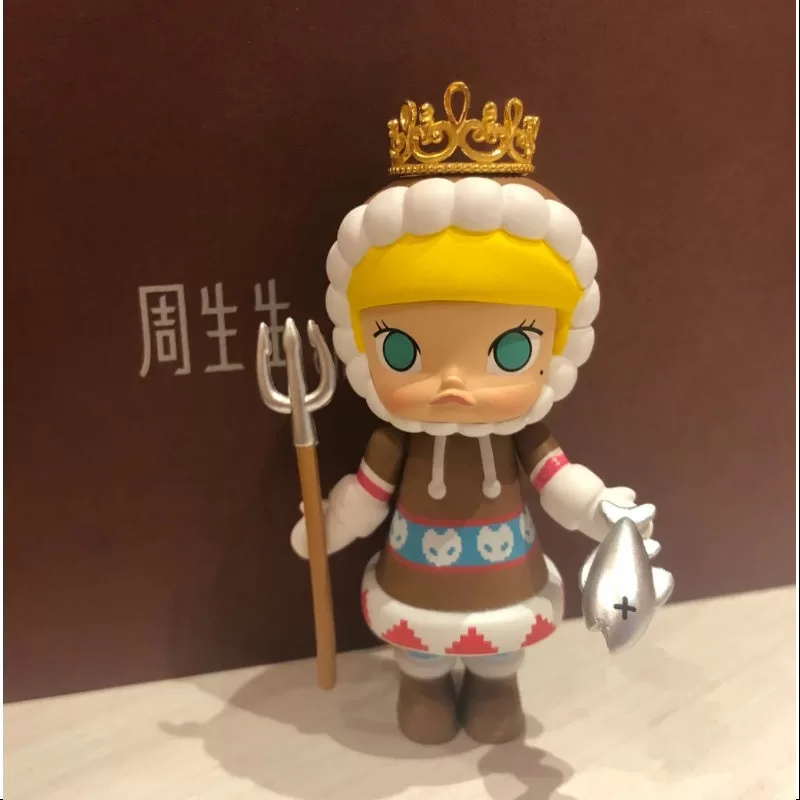 MOLLY Finding Big Ear Series Eskimo