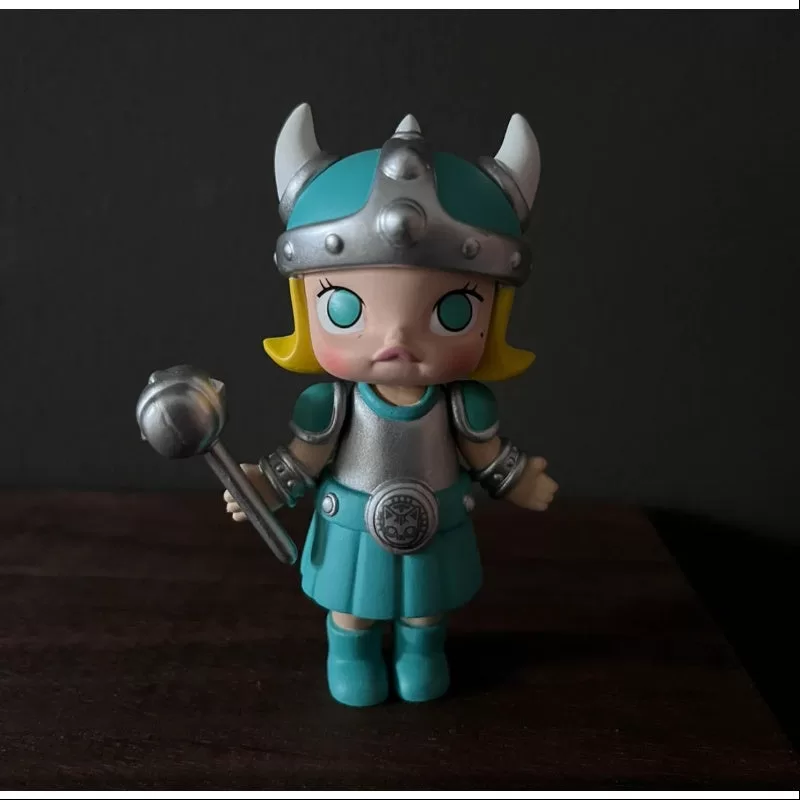 MOLLY Finding Big Ear Series Viking