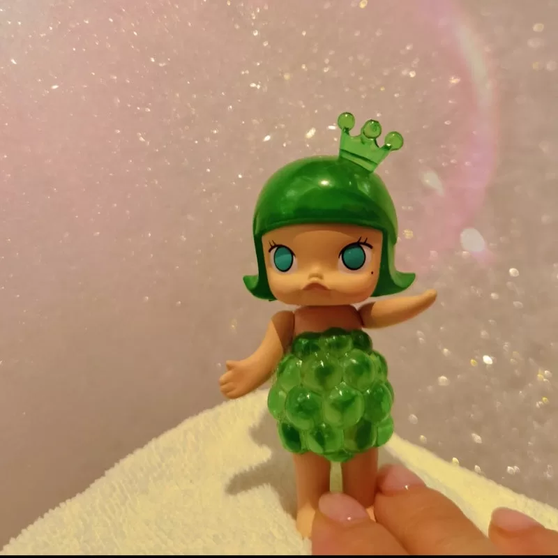 MOLLY Grape Figurine 2016 Limited Edition