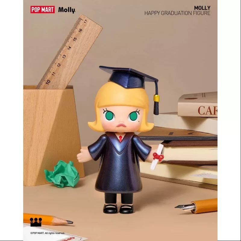 MOLLY Happy Graduation Figurine 2016 Macao Limited Edition