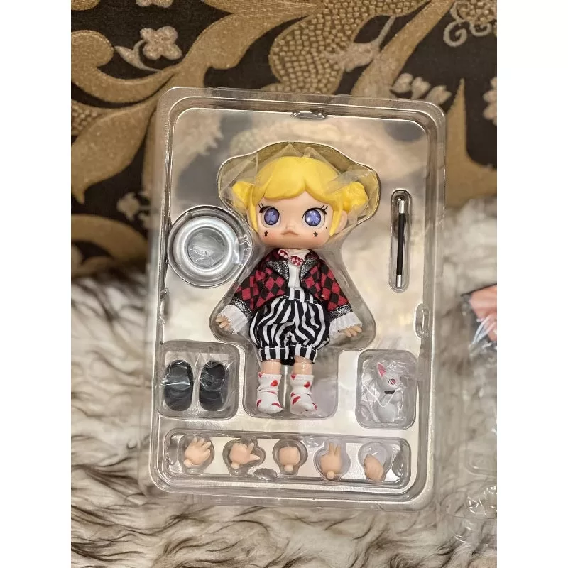 MOLLY Magic Show Action Figure