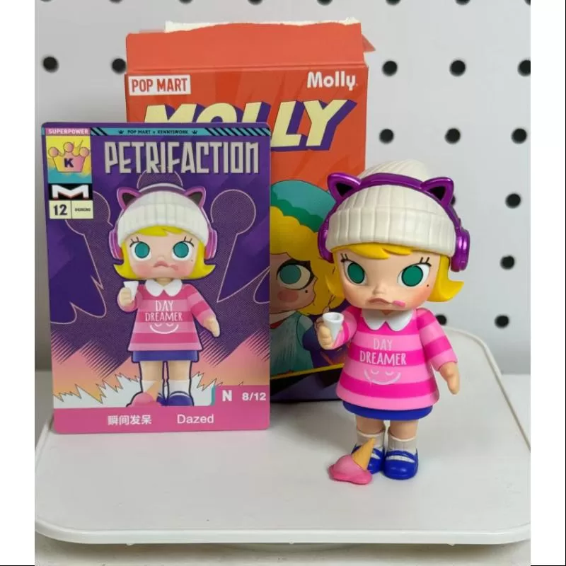 MOLLY My Instant Superpower Series Dazed