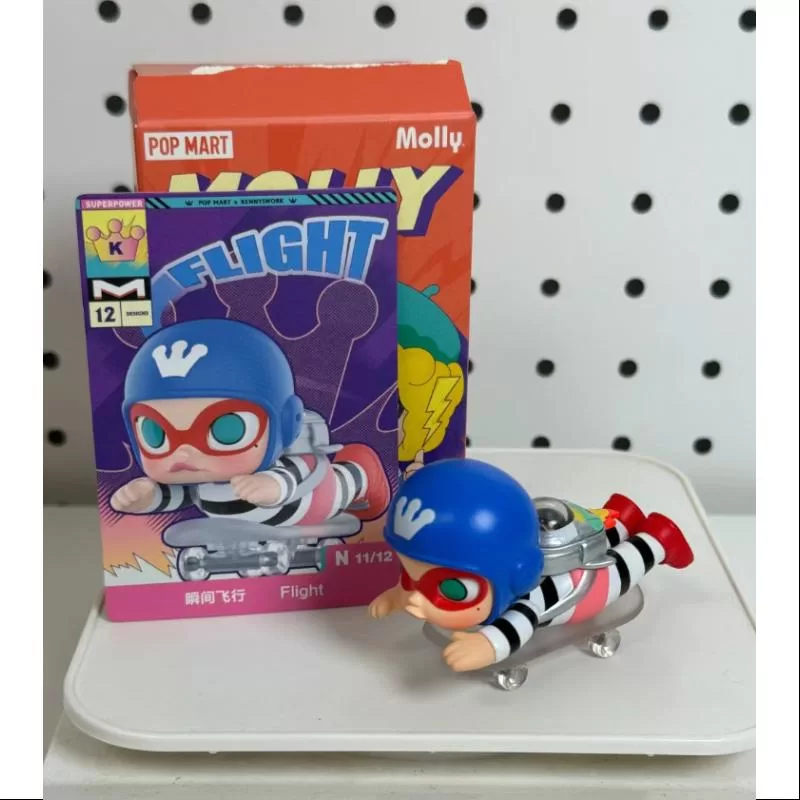 MOLLY My Instant Superpower Series Flight