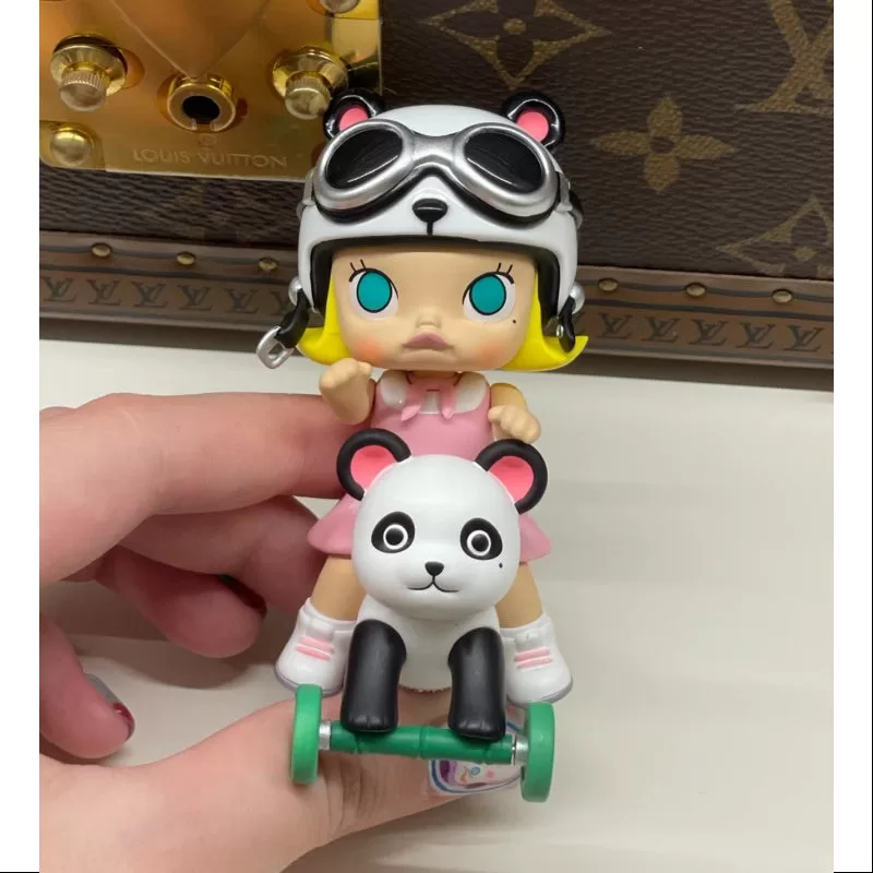MOLLY Panda Figurine 2021 Limited Edition MOLLY Panda Figurine 2021 Limited Edition