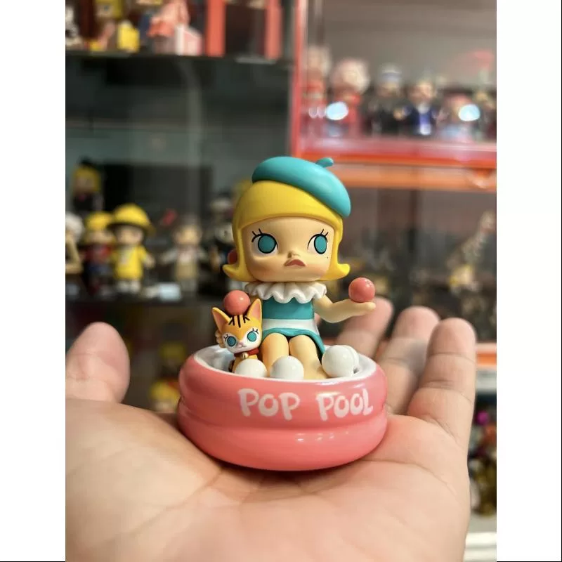 MOLLY Pop Mart Gathering at the Pop Land Series MOLLY wave pool