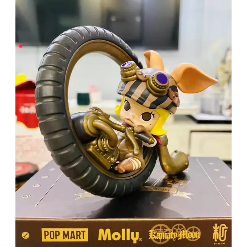 MOLLY Steam Punk Piggy Bike Figurine 2022 Limited Edition