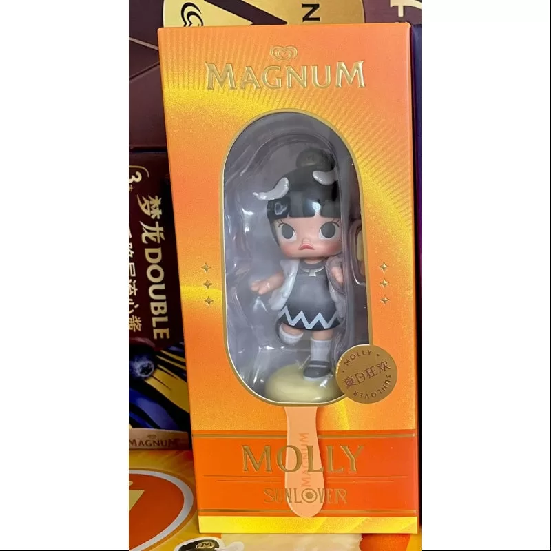 MOLLY Sun Lover Figurine 2023 Limited Edition