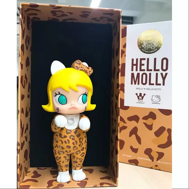 MOLLY X Hello Kitty Hello Molly Brown 2018 Limited Edition