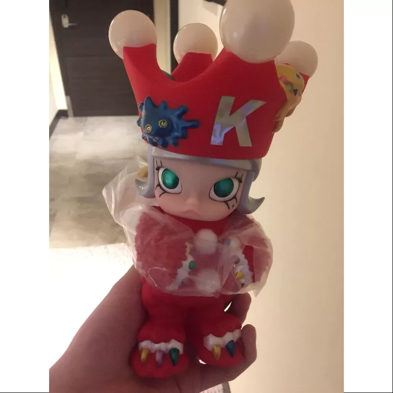 MOLLY X Instinctoy Erosion Molly Christmas 2017 Limited Edition