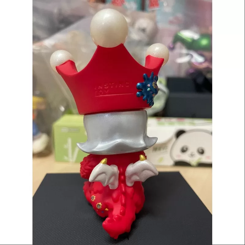 MOLLY X Instinctoy Mini Erosion Molly Christmas 2017 Limited Edition