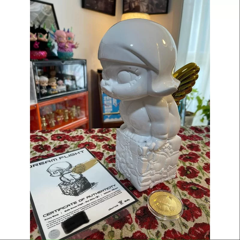 MOLLY x Silent Trick Molly Dream Flight Star White 2023 LIMITED MOLLY x Silent Trick Molly Dream Flight Star White 2023 LIMITED