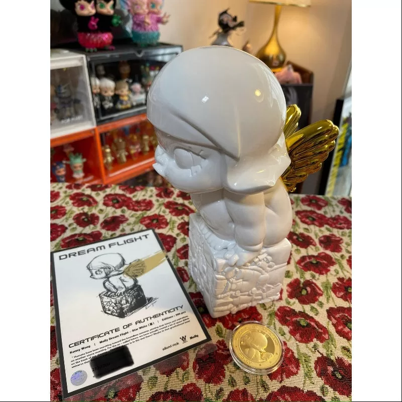 MOLLY x Silent Trick Molly Dream Flight Star White 2023 LIMITED MOLLY x Silent Trick Molly Dream Flight Star White 2023 LIMITED