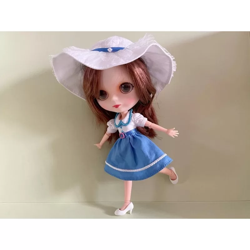 Molly x Blythe French Style Action Figure Set Molly x Blythe French Style Action Figure Set