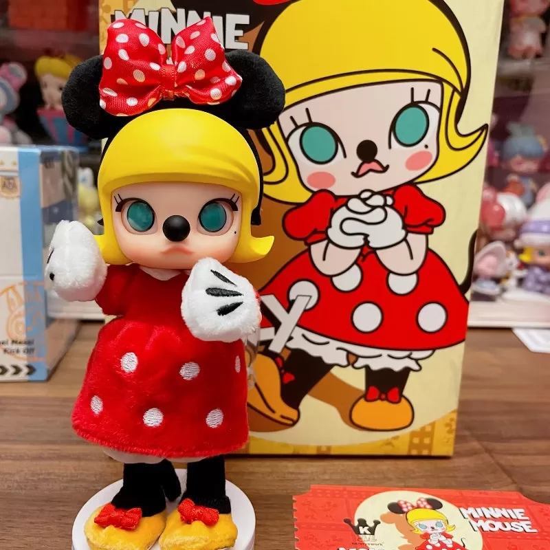 Molly x Minnie Action Figure Molly x Minnie Action Figure