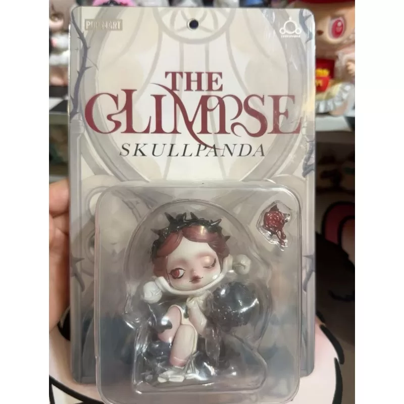 Skullpanda Glimpse Valentine’s Day Figure Limited edition