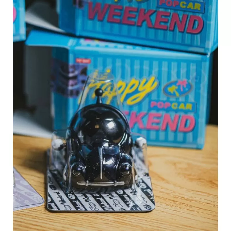 Skullpanda POPCAR Happy Weekend Series Skullpanda