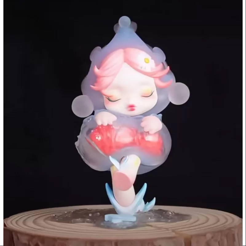 Skullpanda Pop Mart Hand in Hand Series Navigating in Dew Skullpanda